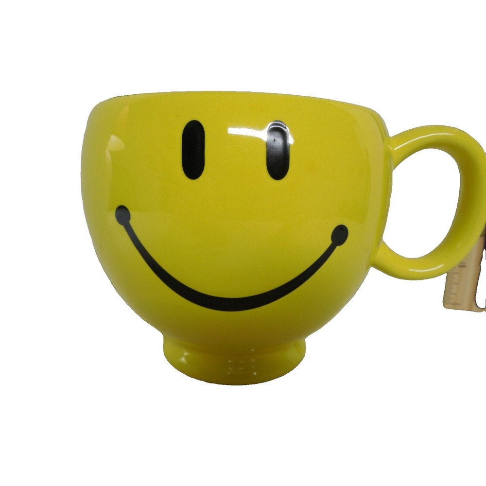 Teleflora Smiley Face Mug Large Yellow Ceramic Coffee Cup Mug  Happy Face